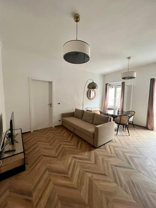Casa Sassari - Vicino Porta Susa F.S. Turín Exterior foto